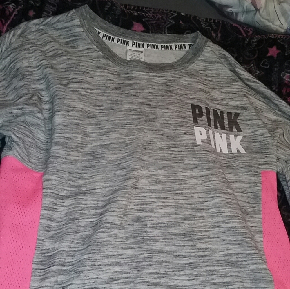 Vs shirt